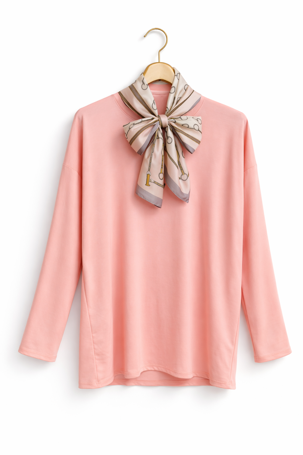 CAMISETA CON PAÑUELO LICRA ROSA