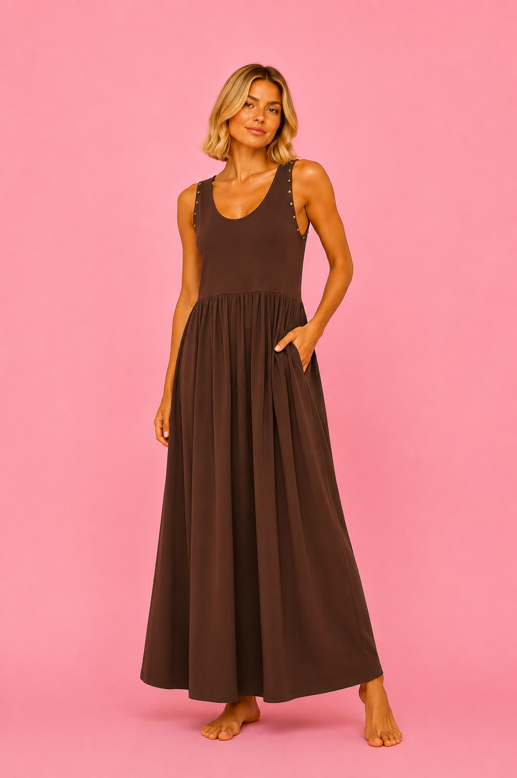 VESTIDO TACHAS CHOCOLATE