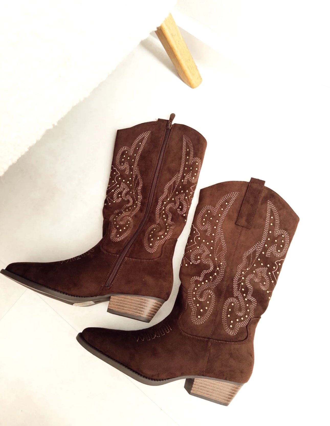 BOTA TACHAS