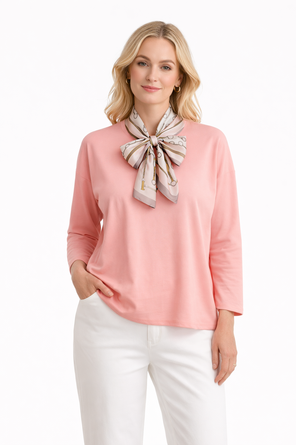 CAMISETA CON PAÑUELO LICRA ROSA