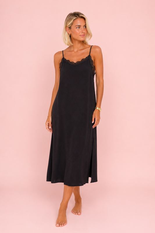VESTIDO LENCERO NEGRO