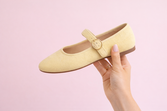 MANOLETINA AMARILLO PASTEL